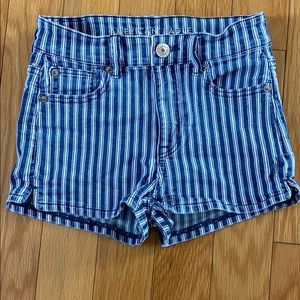 American Eagle striped blue shorts